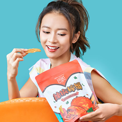 Chilli Crab Sticks – Crispy and flavourful crab sticks infused with the bold, sweet, and spicy taste of Singapore’s iconic Chilli Crab dish.